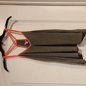 American Eagle S olive green